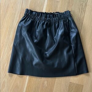 Zara Black Mini Skirt with pockets